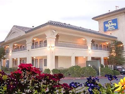 Quality & Hotel Lathrop